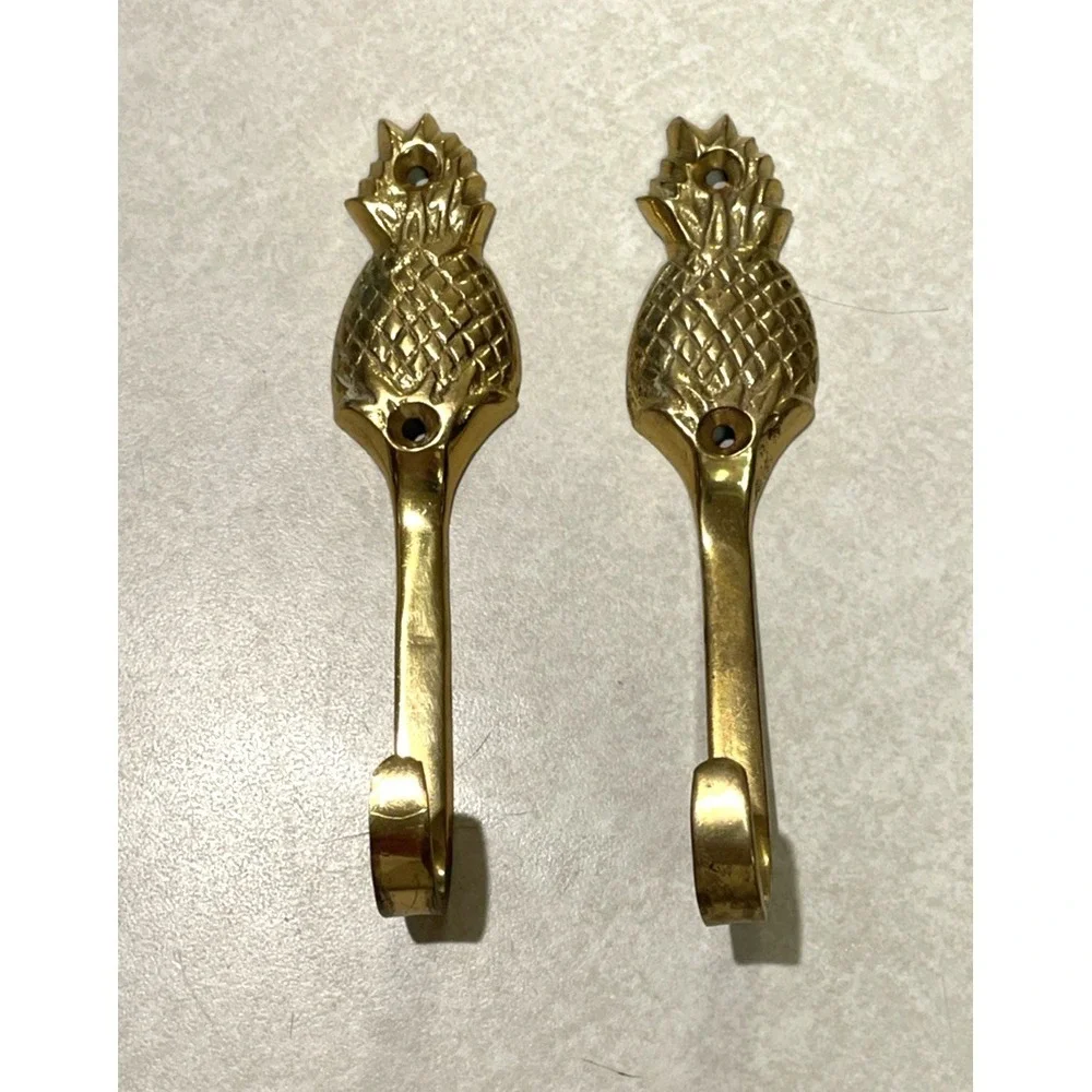 Vintage Brass Pineapple Hooks Lot of 2 Wall Hang Coat Towel Leash Retro